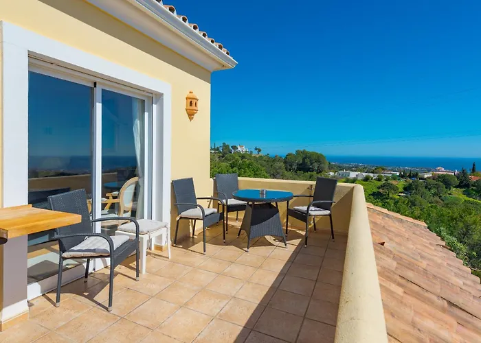 Roca Penthouse Apartament Estepona