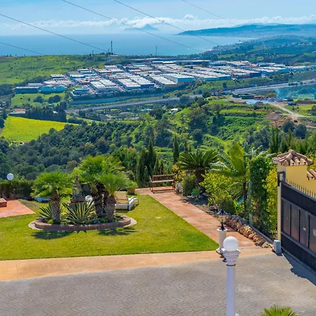 Roca Penthouse Apartament *