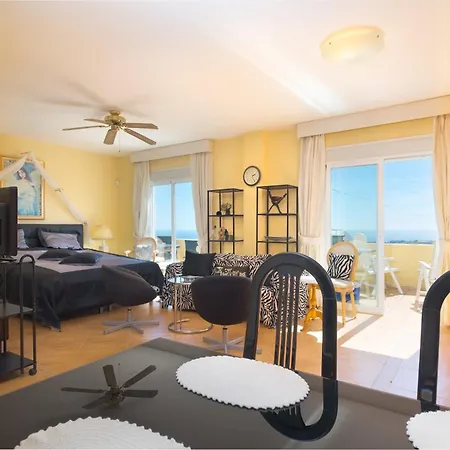 Roca Penthouse Apartman Estepona